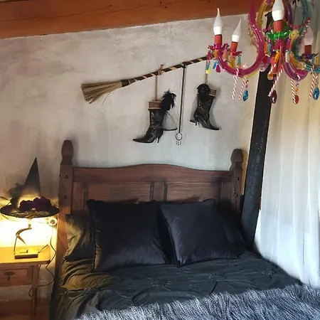 Casa De La Bruja, Hansel Y Grettel Casa rural Corachar